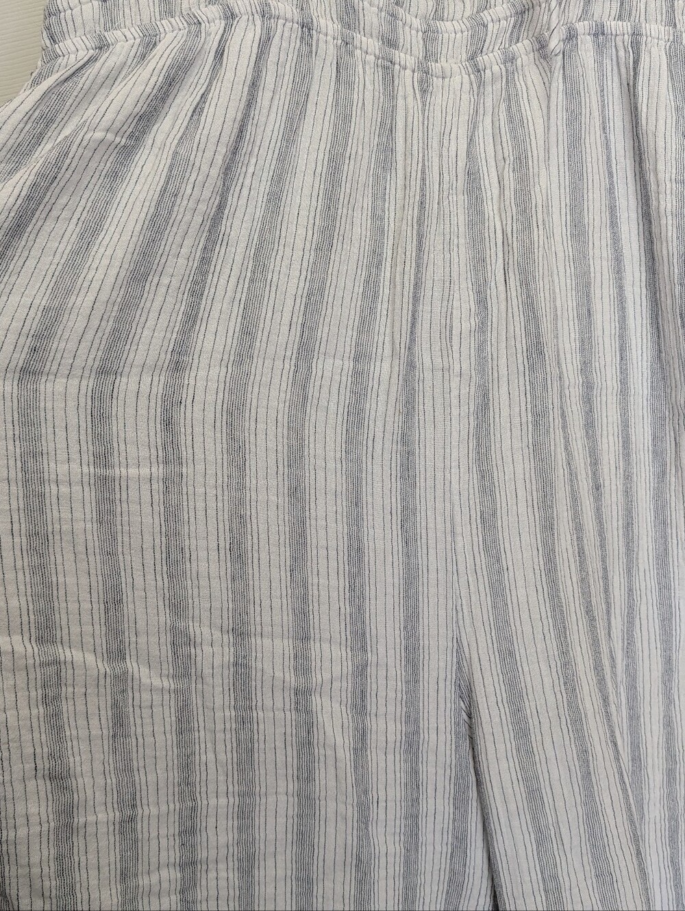 Lucky Brand Keyhole Soft And Comfy Striped Gauze Wide Leg Jumpsuit - Picture 5 of 12